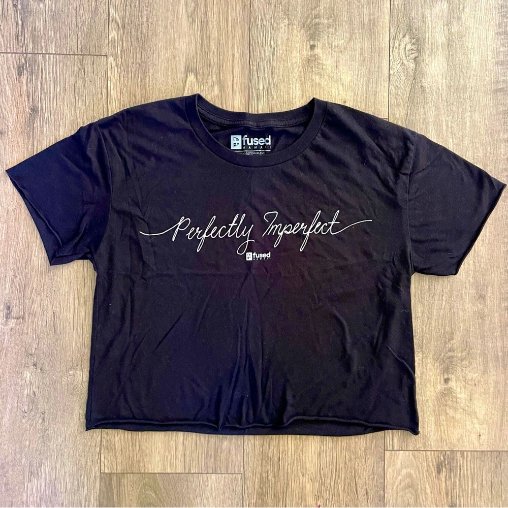 Fused Hawaii Crop Top “Perfectly Imperfect” - Graphic Tee